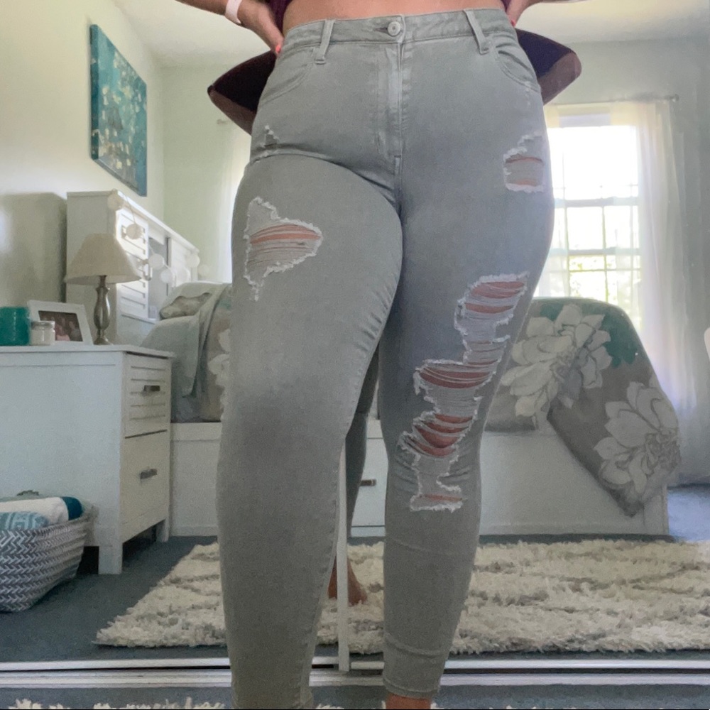 LIKE NEW grayish green distressed Jeggings hi rise